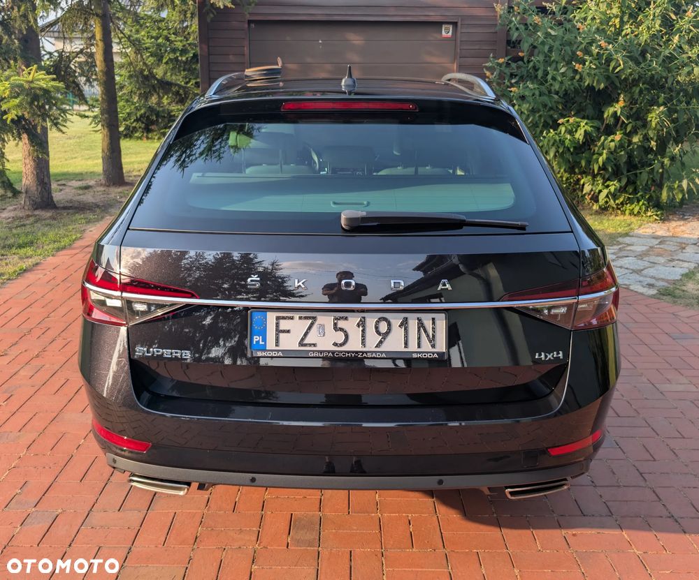 Skoda Superb 2.0 TSI 4x4 L&K DSG - 5