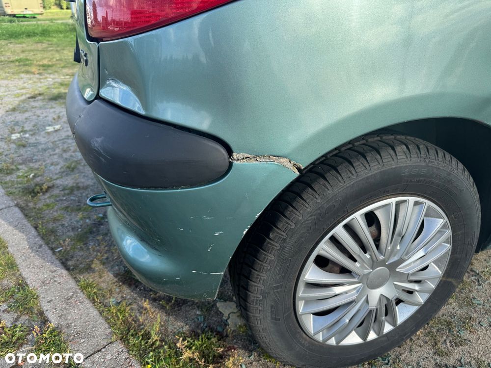 Peugeot 206 1.1 XR - 5