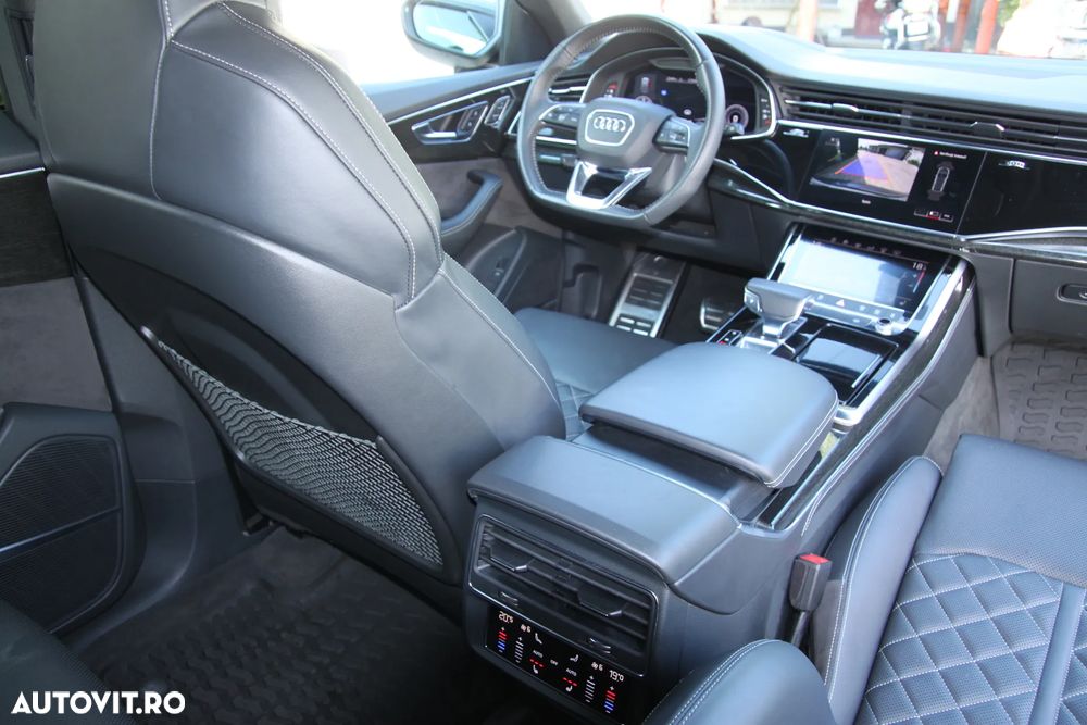 Audi Q8 - 37