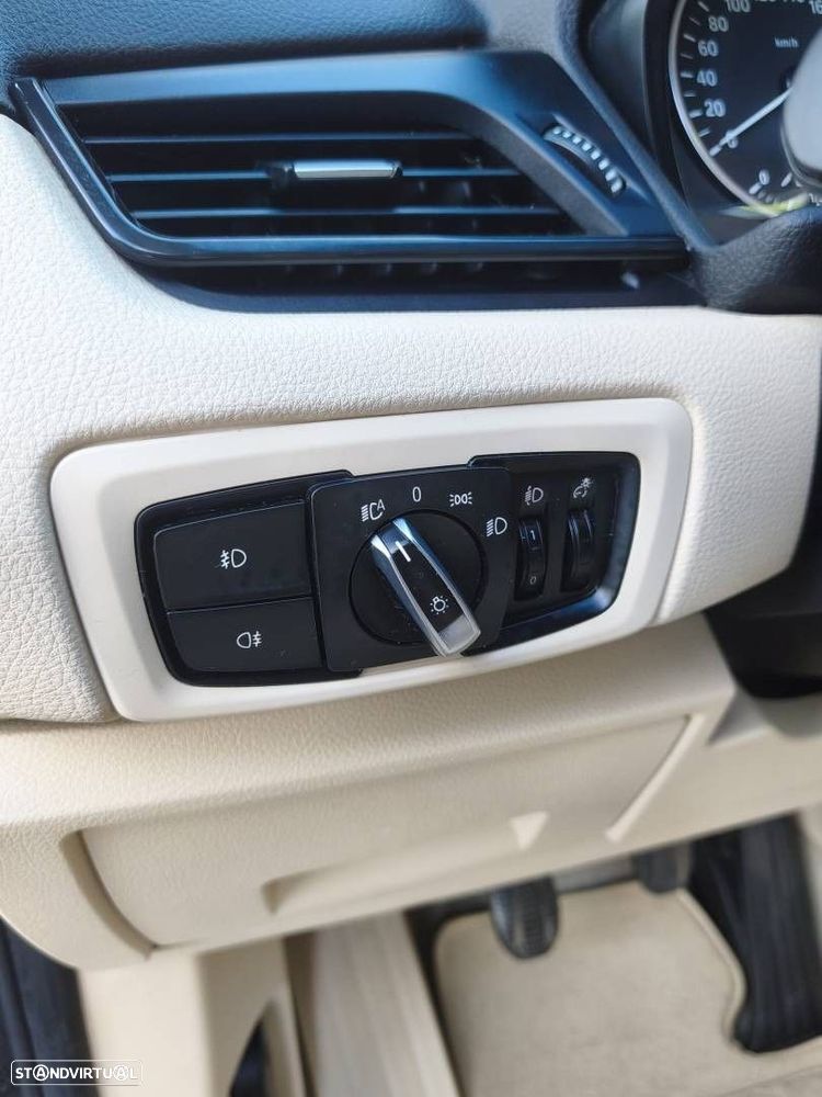 BMW 216 Gran Tourer d 7L Line Luxury - 19