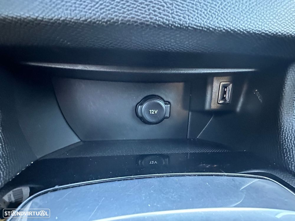 Peugeot 308 SW 1.5 BlueHDi Style - 24