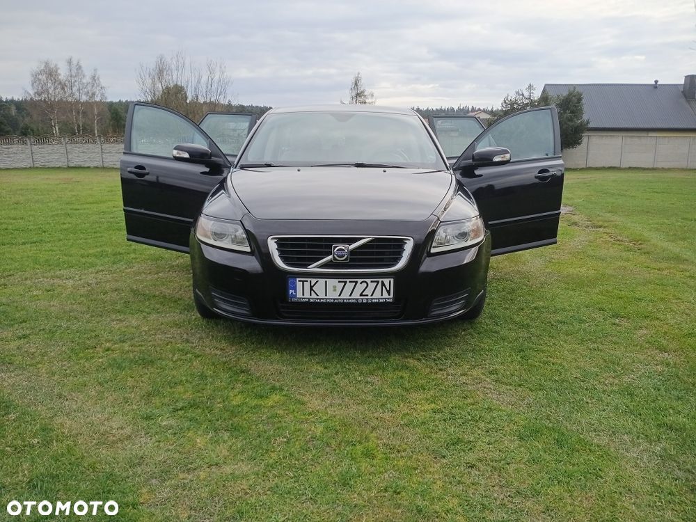 Volvo V50