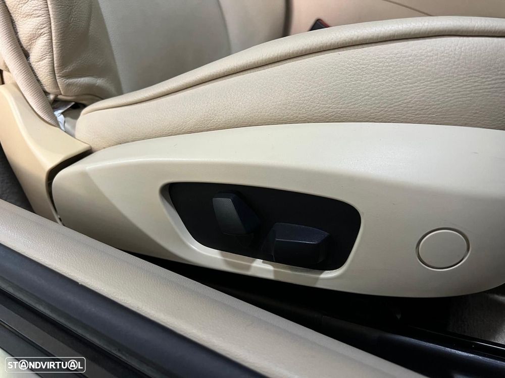 BMW 330 Cd Cabrio - 35