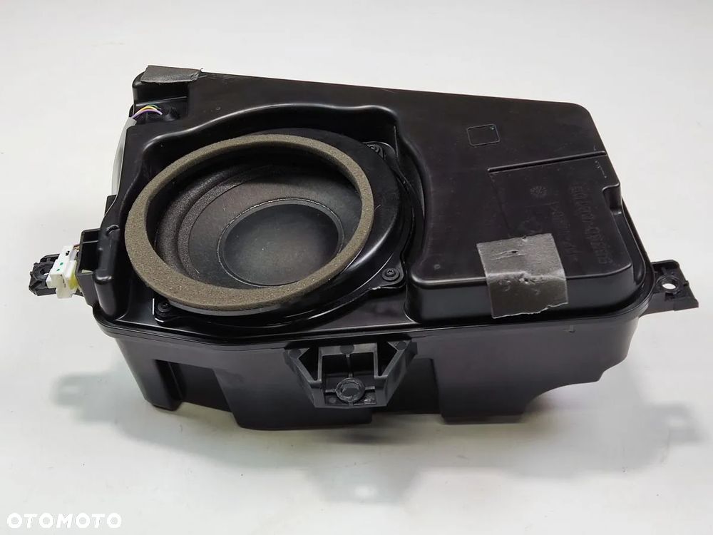 KIA SORENTO 18-20r Subwoofer Głośnik - 2