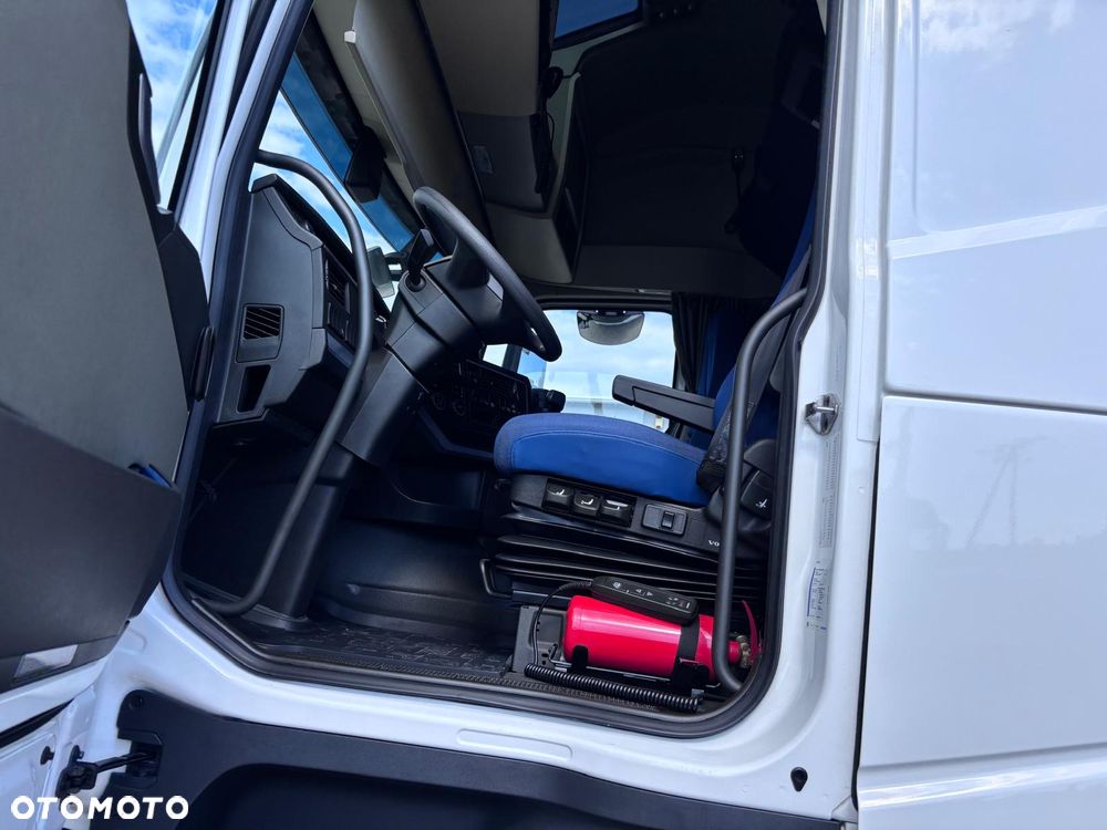 Volvo FH500 4X2 - 12