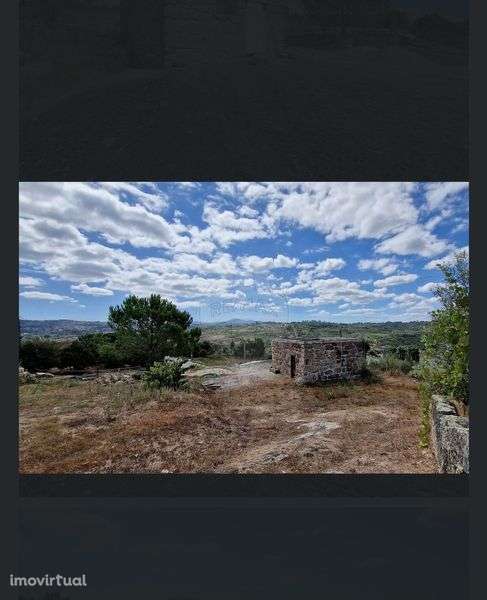 Terreno construtivel em Lagares da Beira - Grande imagem: 2/3