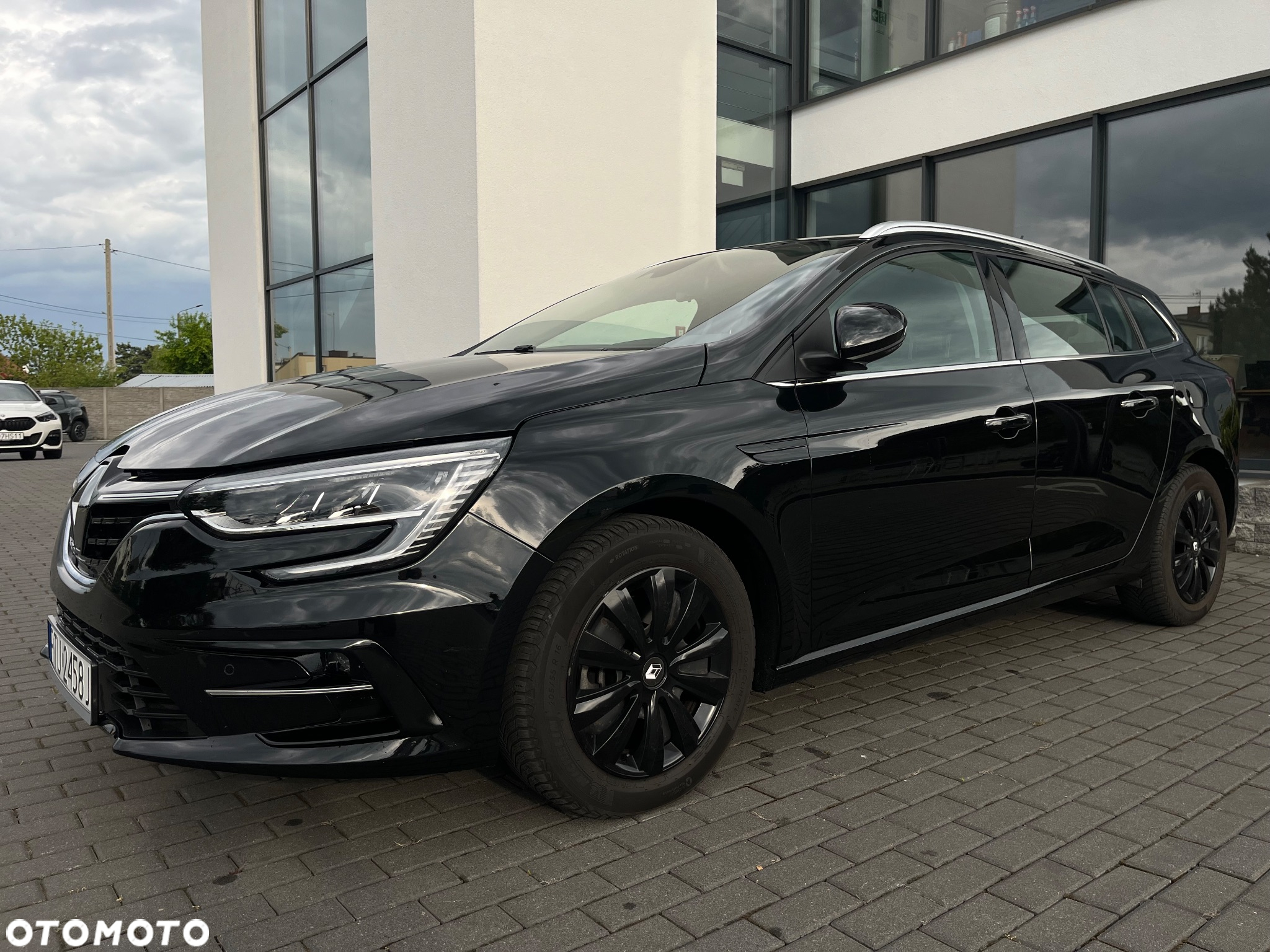 Renault Megane E-TECH Plug-in Hybrid 160 E-Tech engineered - 3