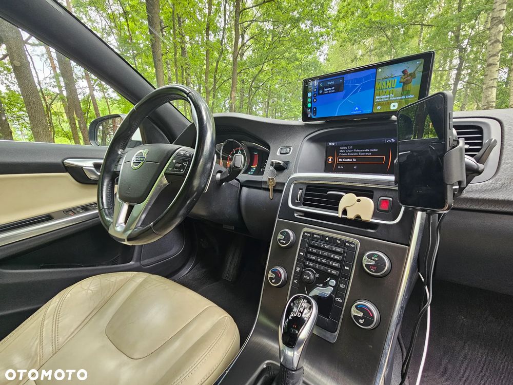 Volvo S60 2.5 T5 AWD - 8