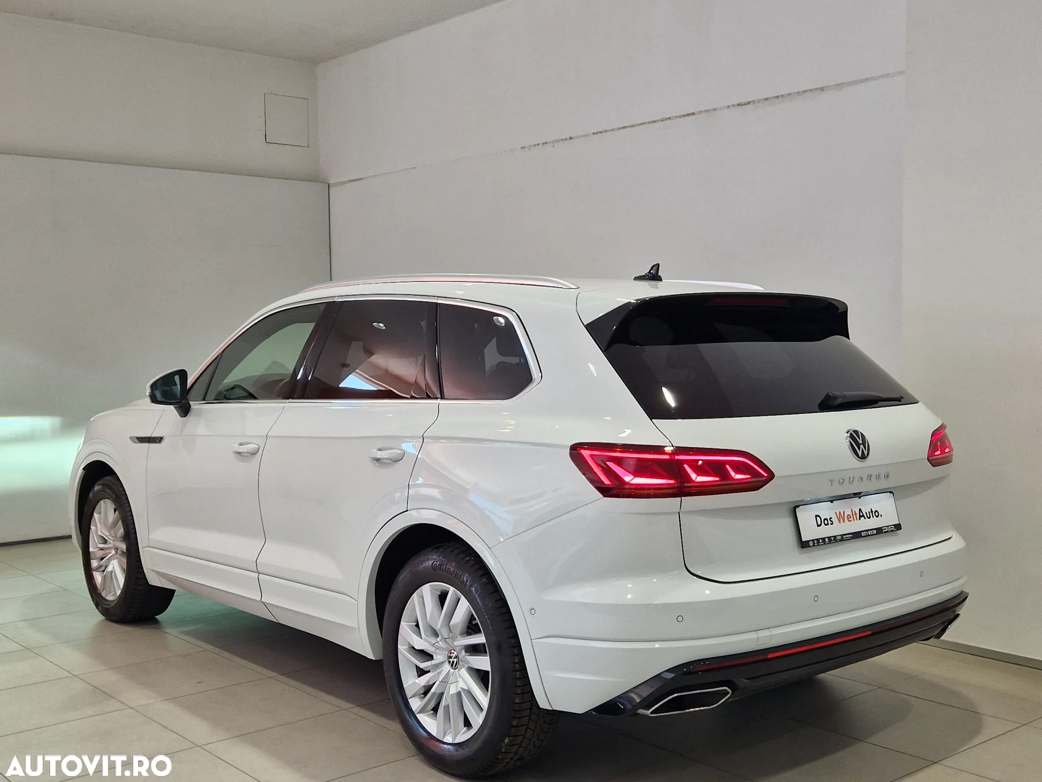 Volkswagen Touareg 3.0 V6 TDI 4Motion DPF Automatik R-Line - 3