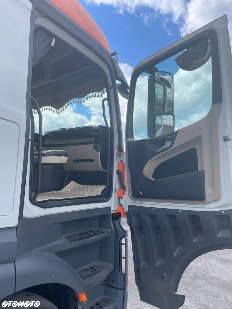 Mercedes-Benz Actros 1845 - 12