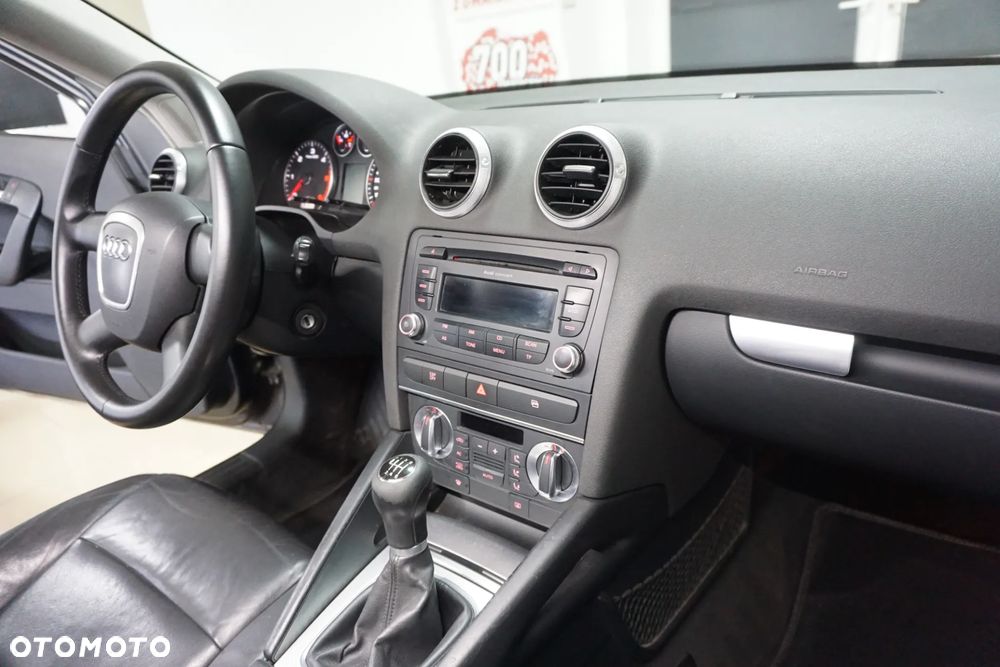 Audi A3 Sportback 2.0 TDI Ambition - 19