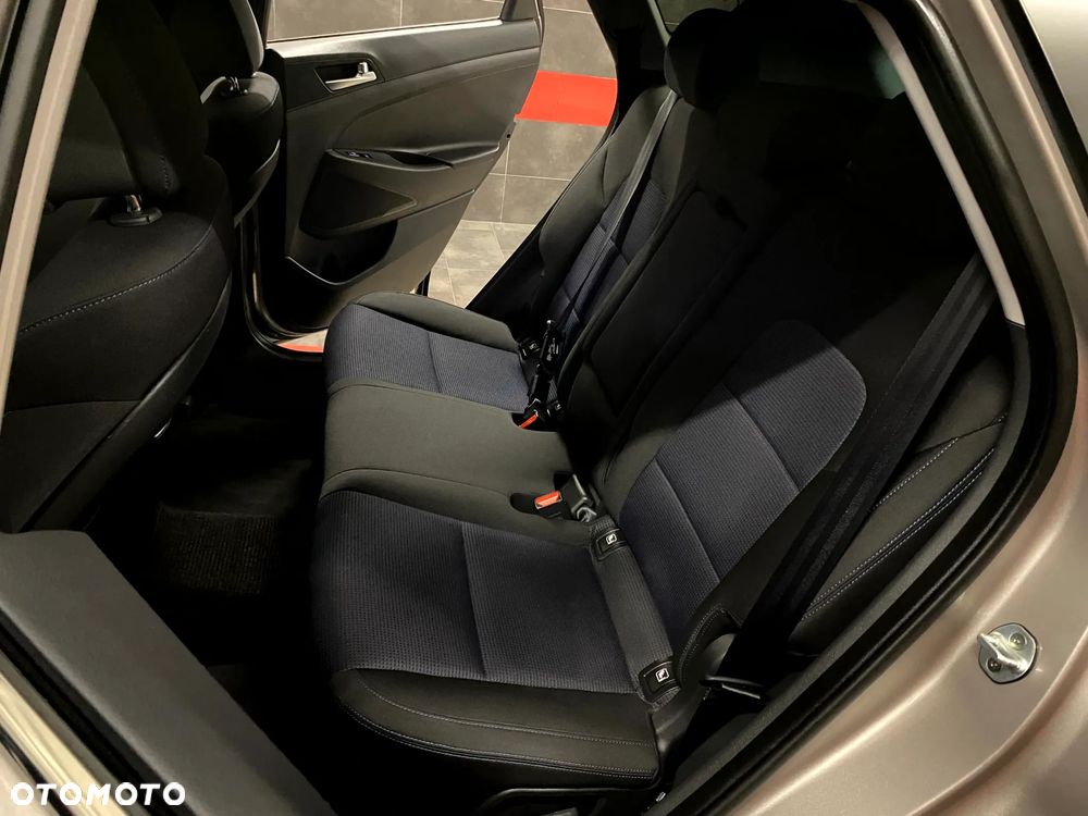 Hyundai Tucson 1.6 GDi 2WD Select - 20