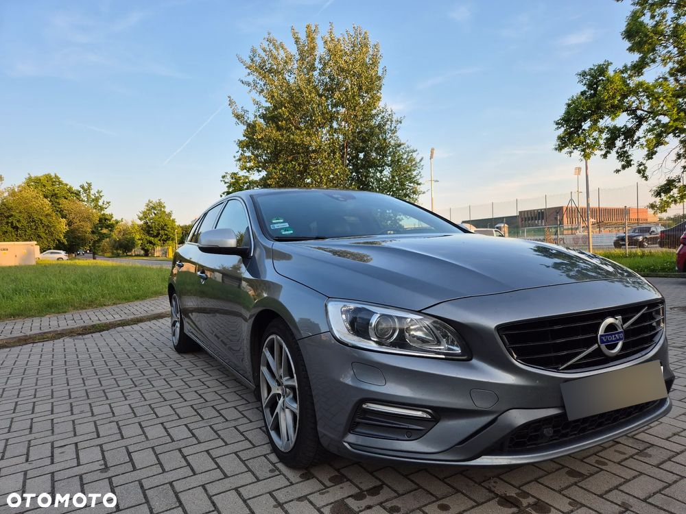 Volvo V60 D4 Drive-E R-Design Momentum - 7