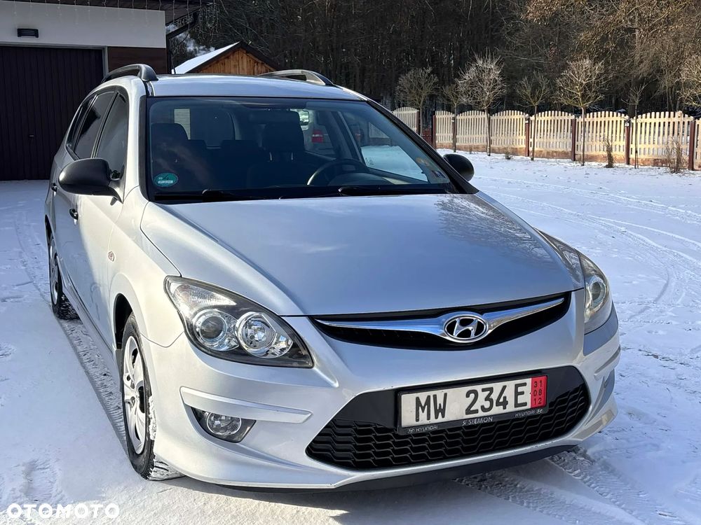 Hyundai i30 1.6 CRDi FIFA WM Edition - 9