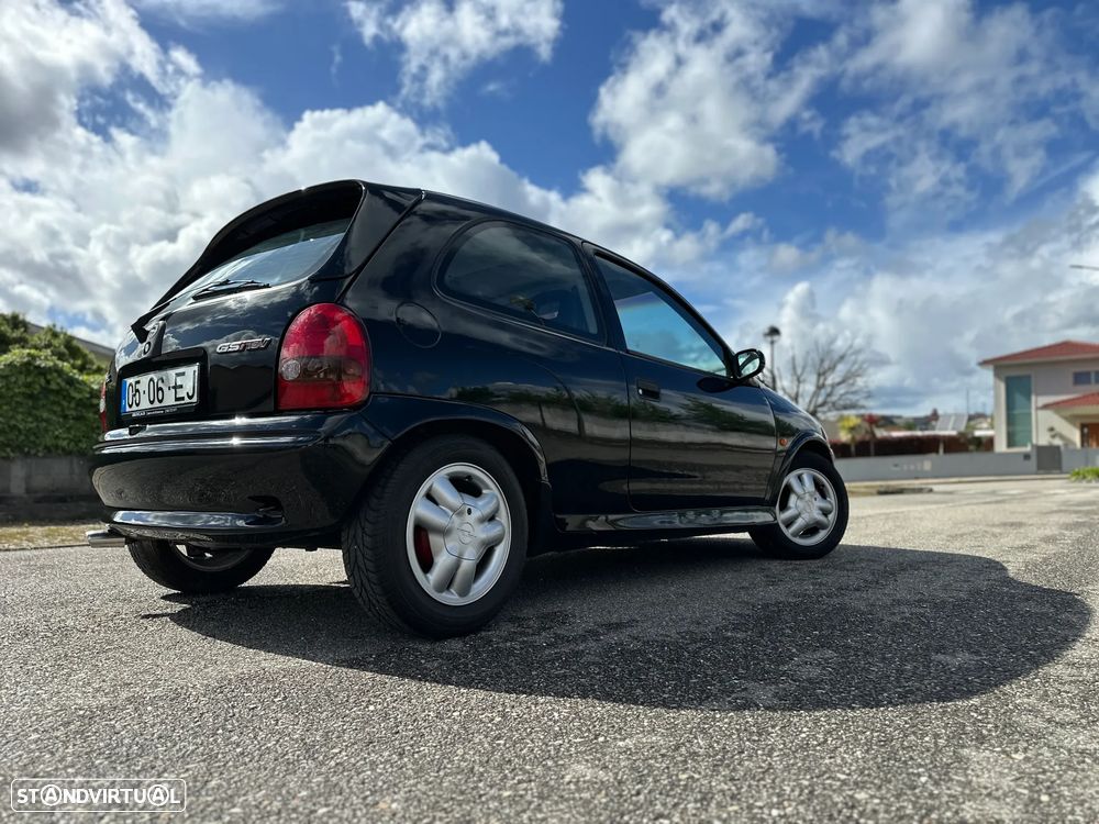 Opel Corsa 1.6 16V GSi - 11