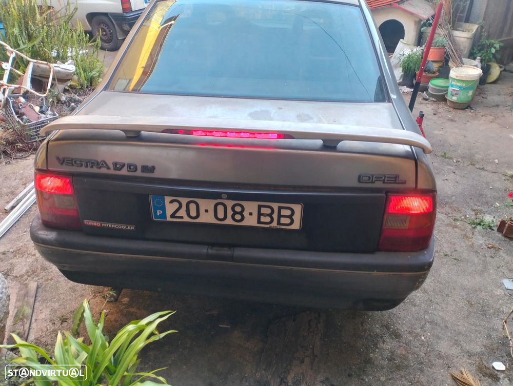 Opel Vectra 1.7 TD GLS - 11