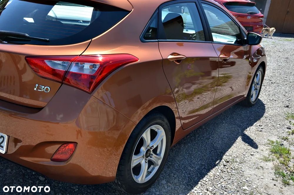 Hyundai i30 blue 1.6 CRDi DCT Style - 14