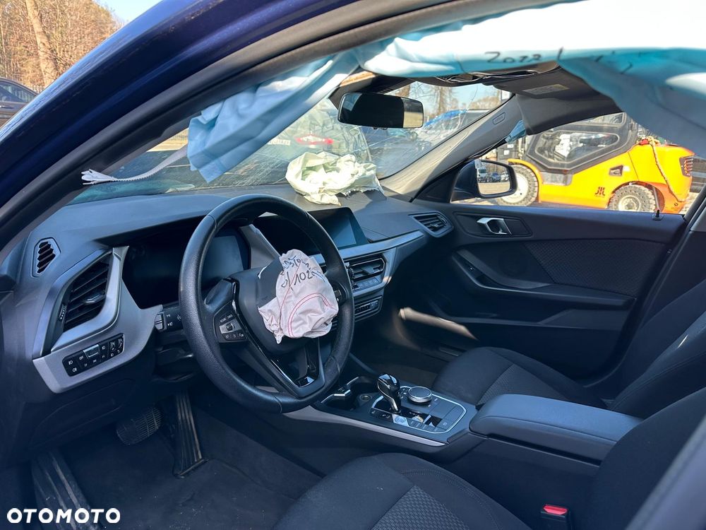 BMW Seria 1 118i - 9