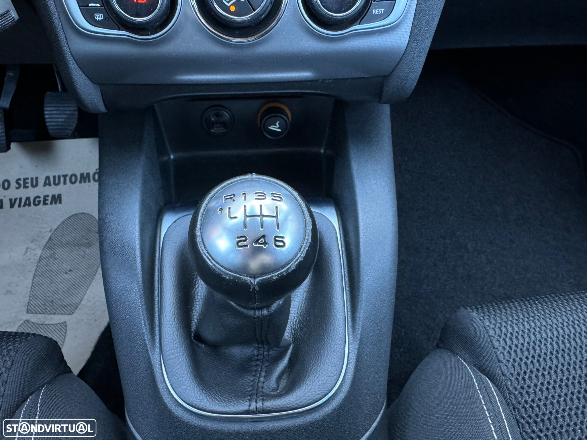 Citroën C4 1.2 PureTech Feel - 11
