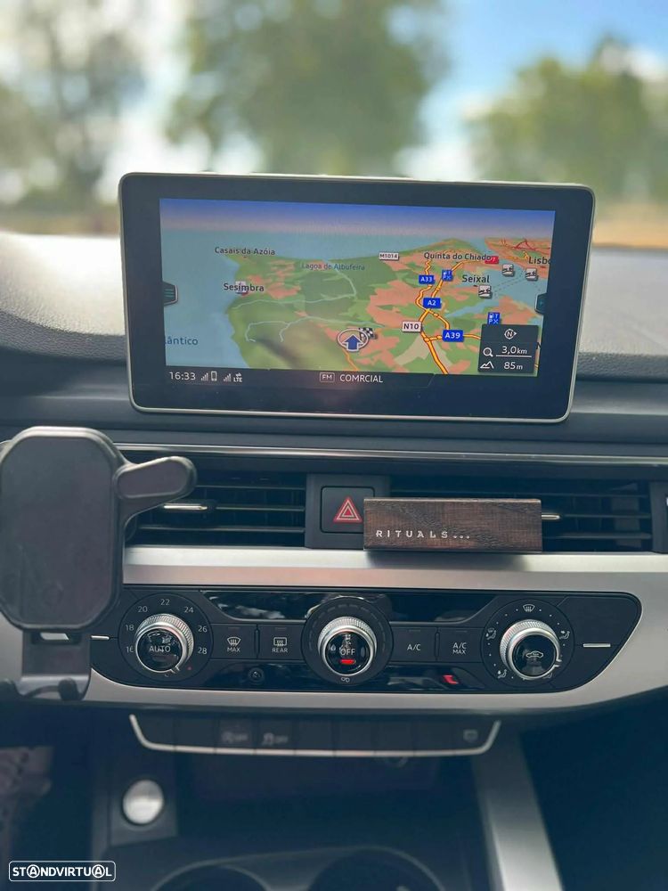 Audi A4 Avant 2.0 TDI S tronic design - 9