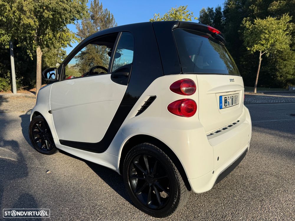 Smart ForTwo Coupé 0.8 cdi Passion 54 Softouch - 4