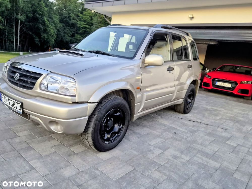 Suzuki Grand Vitara - 30