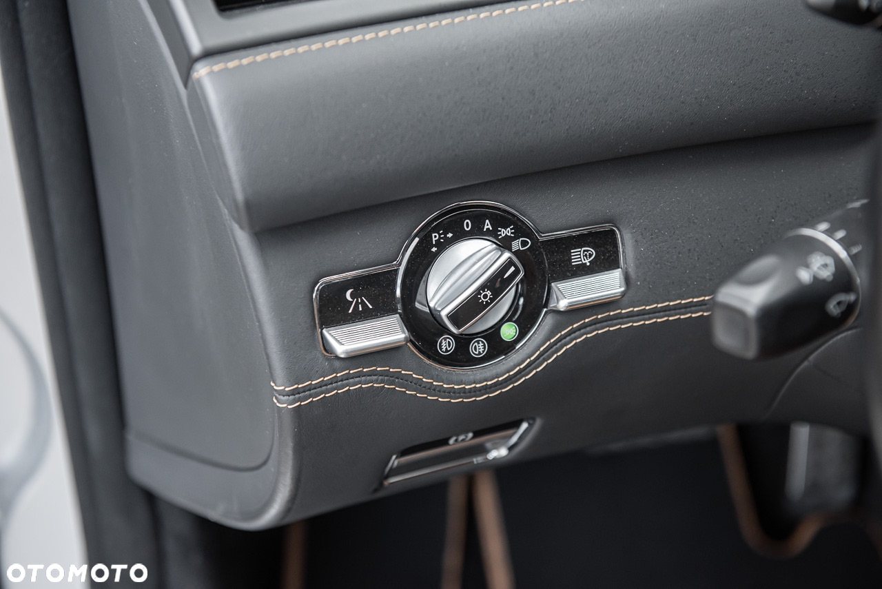 Mercedes-Benz CL 63 AMG 7G-TRONIC - 23