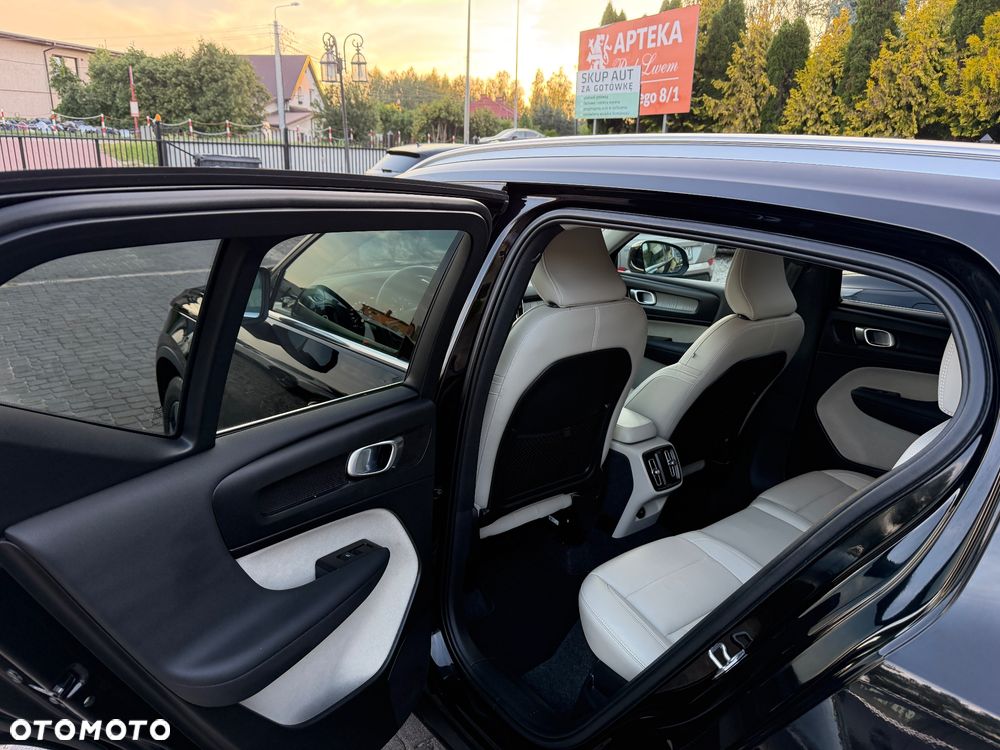 Volvo XC 40 T3 Inscription - 8