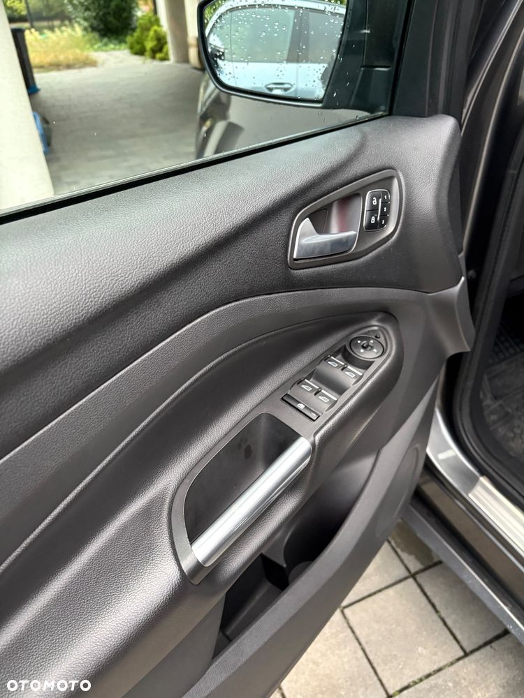 Ford Kuga 2.0 TDCi AWD ST-Line - 12