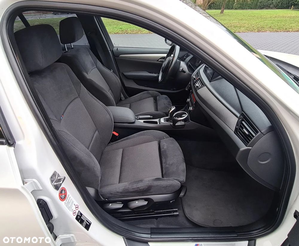 BMW X1 xDrive25d Sport Line - 27