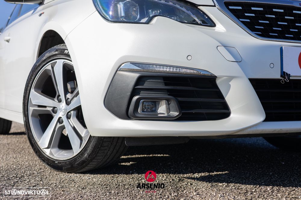 Peugeot 308 SW 1.5 BlueHDi GT EAT8 - 27