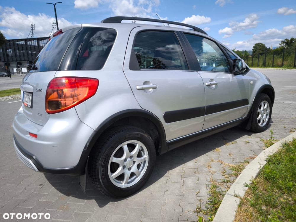 Suzuki SX4 1.6 GS / Premium 4WD - 7