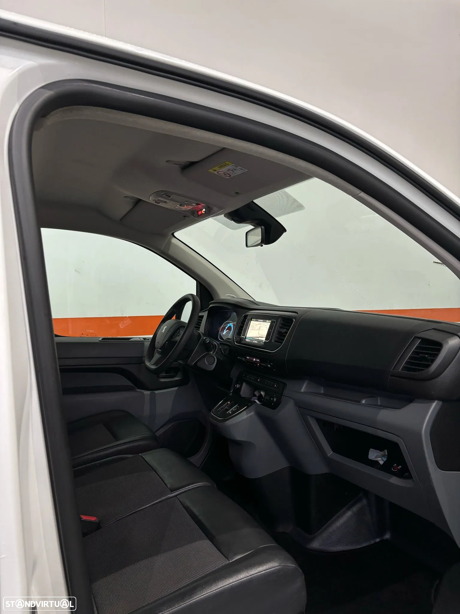 Peugeot E-EXPERT 100KWH PREMIUM L3 - 10