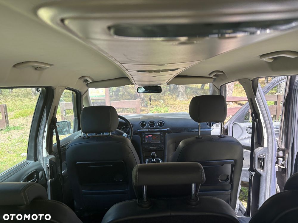 Ford Galaxy - 5