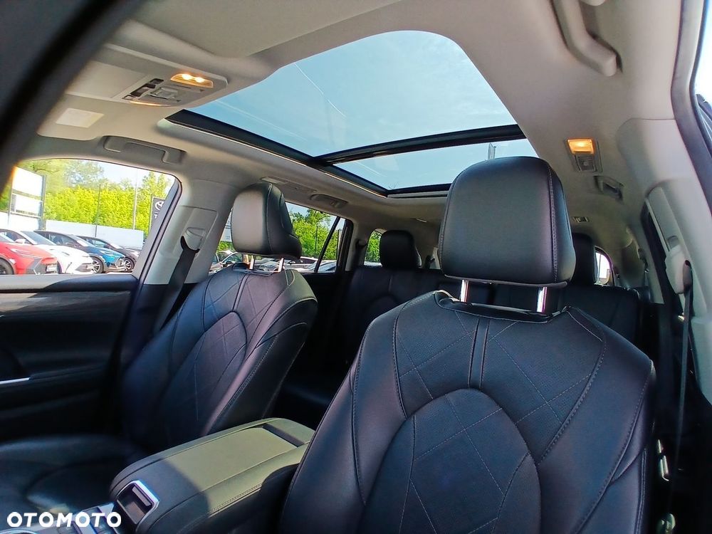 Toyota Highlander - 16