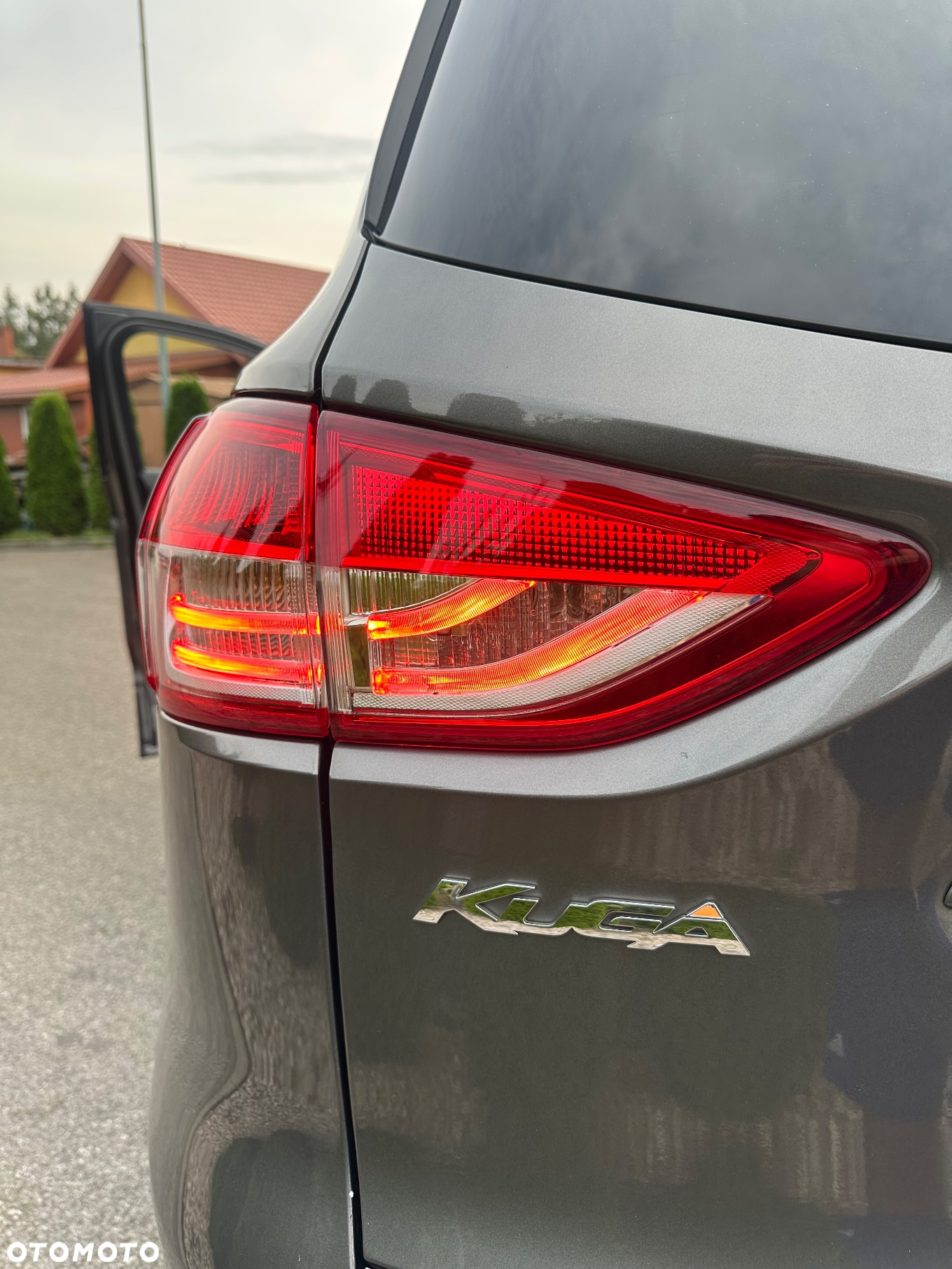 Ford Kuga 2.0 TDCi 4x4 Individual - 12