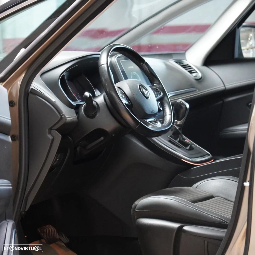 Renault Grand Scénic 1.7 Blue dCi Bose Edition EDC - 21