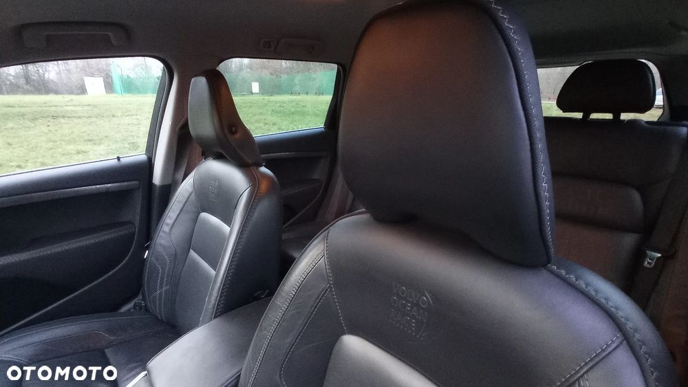 Volvo V70 D4 Ocean Race - 20