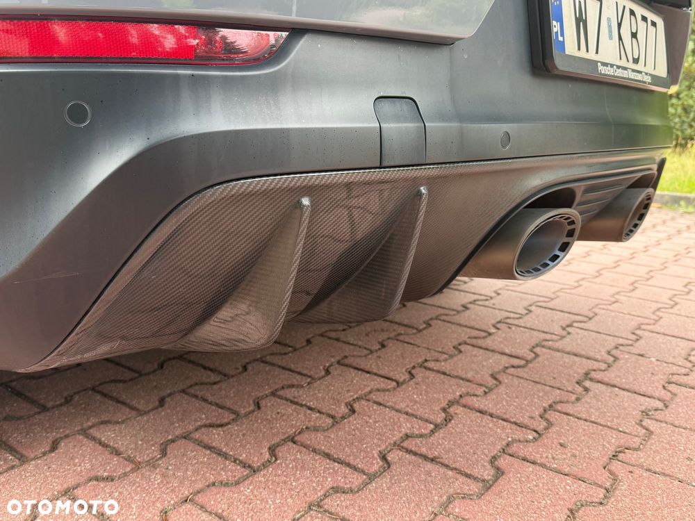 Porsche Cayenne Turbo GT - 10