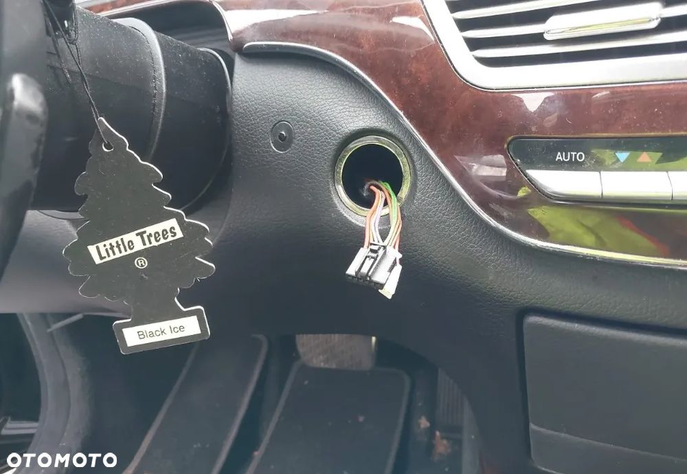 Mercedes-Benz Klasa S 500 L 4Matic 7G-TRONIC - 26