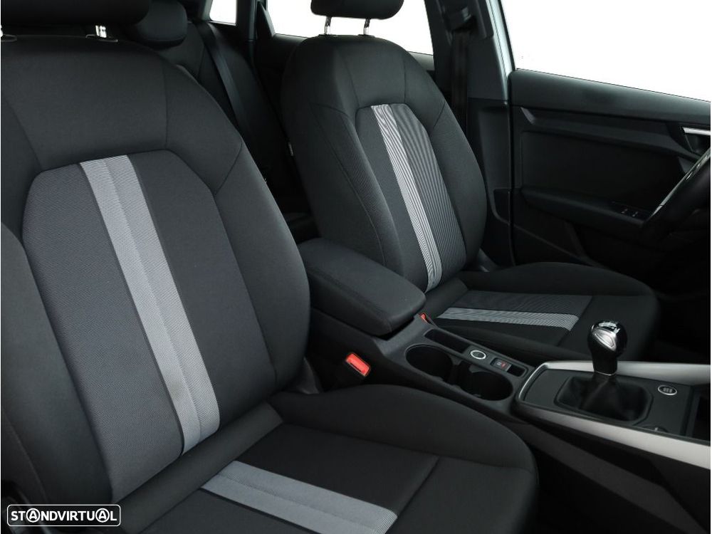 Audi A3 Sportback 30 TDI - 28