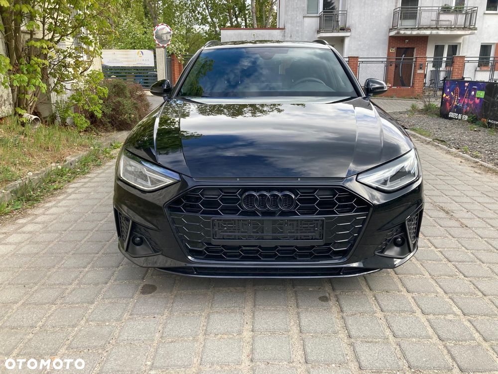 Audi A4 Avant 35 TFSI S tronic - 1