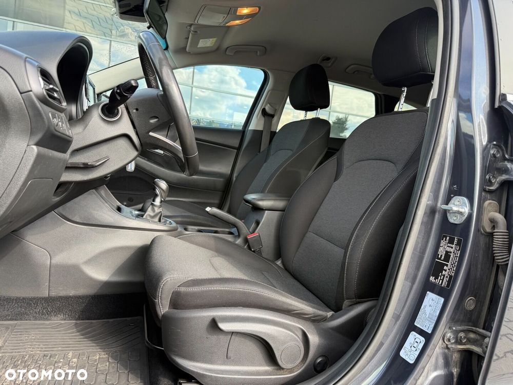 Hyundai i30 1.5 DPI Comfort - 23