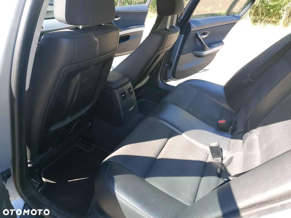 BMW Seria 3 - 17