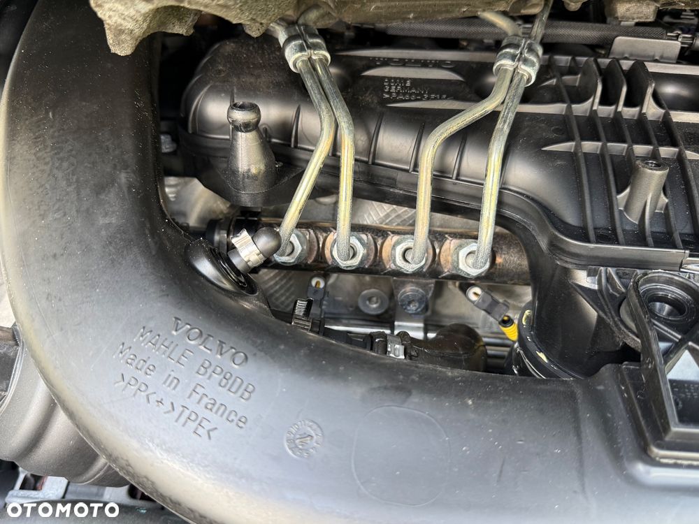 Volvo V70 D4 Momentum - 24