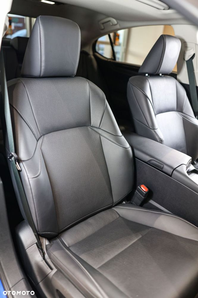 Lexus ES - 18