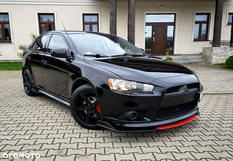 Mitsubishi Lancer - 2