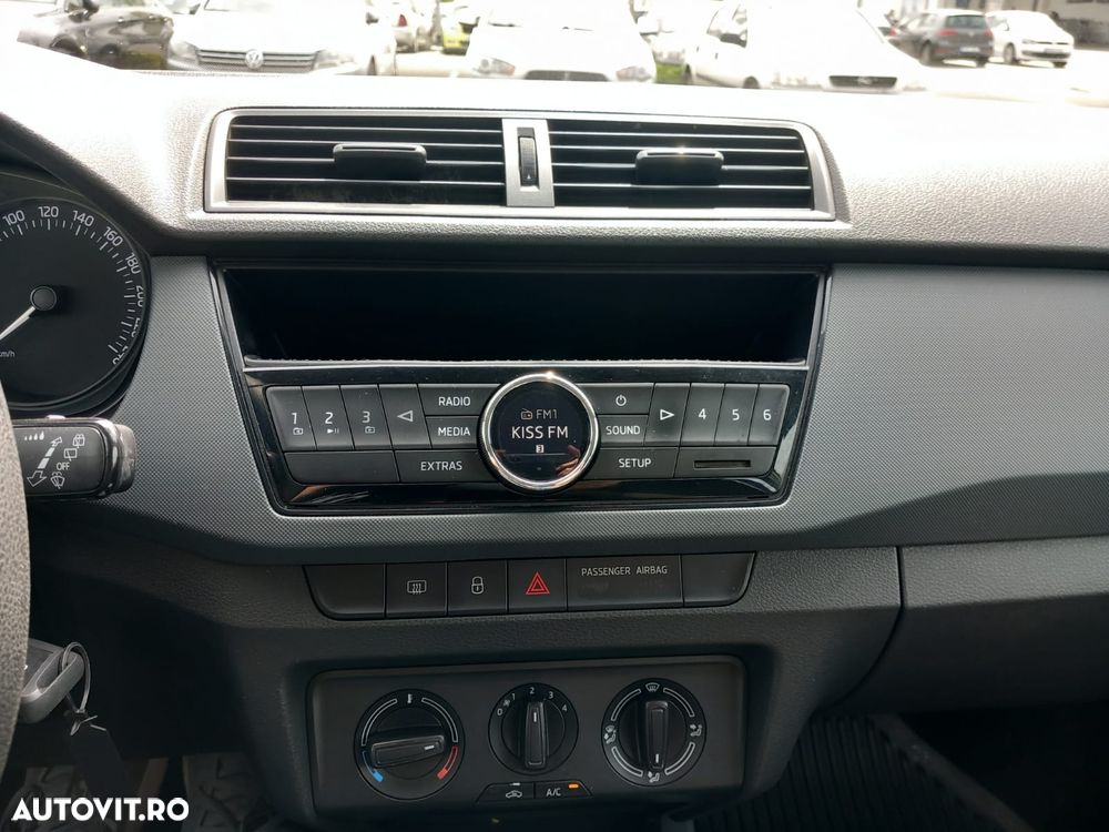 Skoda Fabia - 8