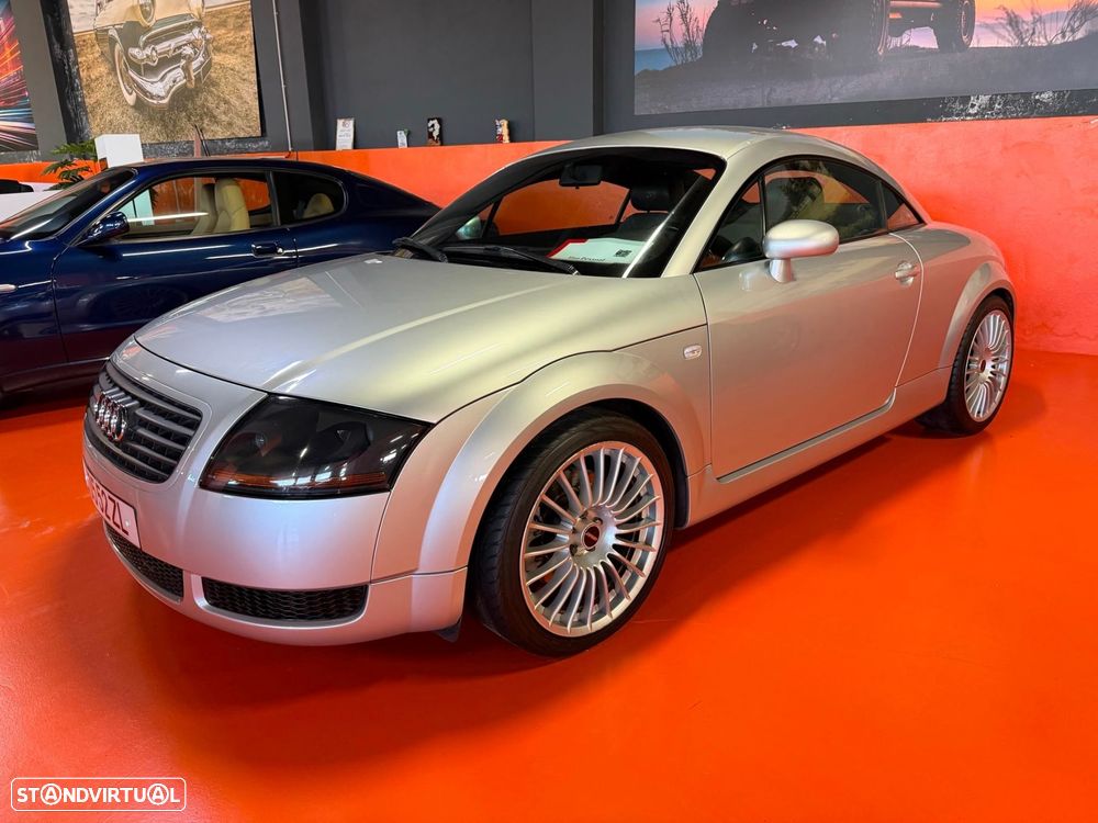 Audi TT Coupé 1.8 T S-line - 2