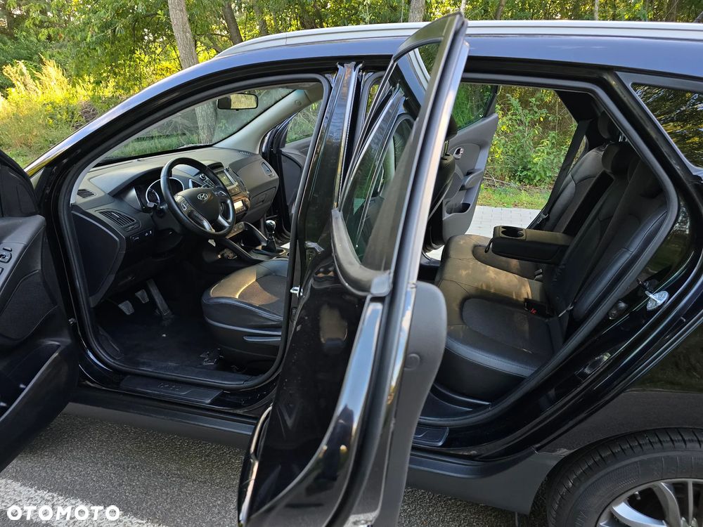 Hyundai ix35 1.7 CRDi 2WD Fifa World Cup Edition - 19